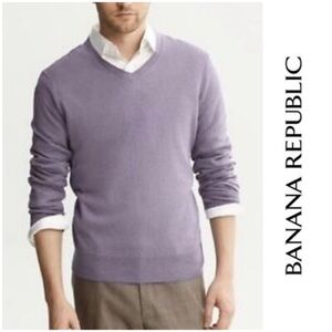 Banana Republic Men's V-neck Luxury Silk Blend Sweater